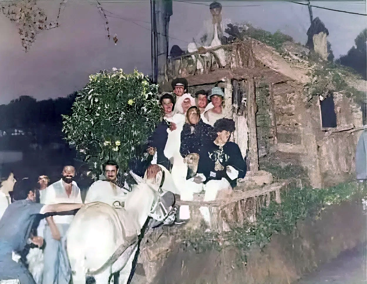 Carro na Festa da Agonía